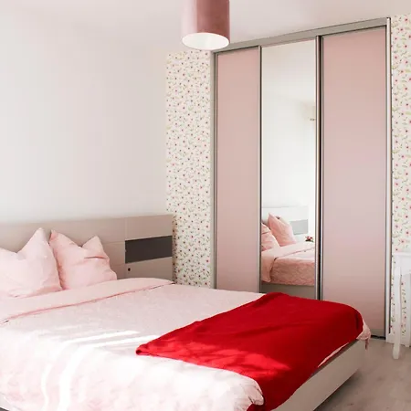 Apartment With Balcony At The Gates Of Paris